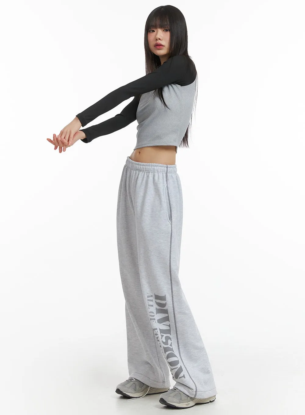 Graphic Lettering Sweatpants (UNISEX) CJ412