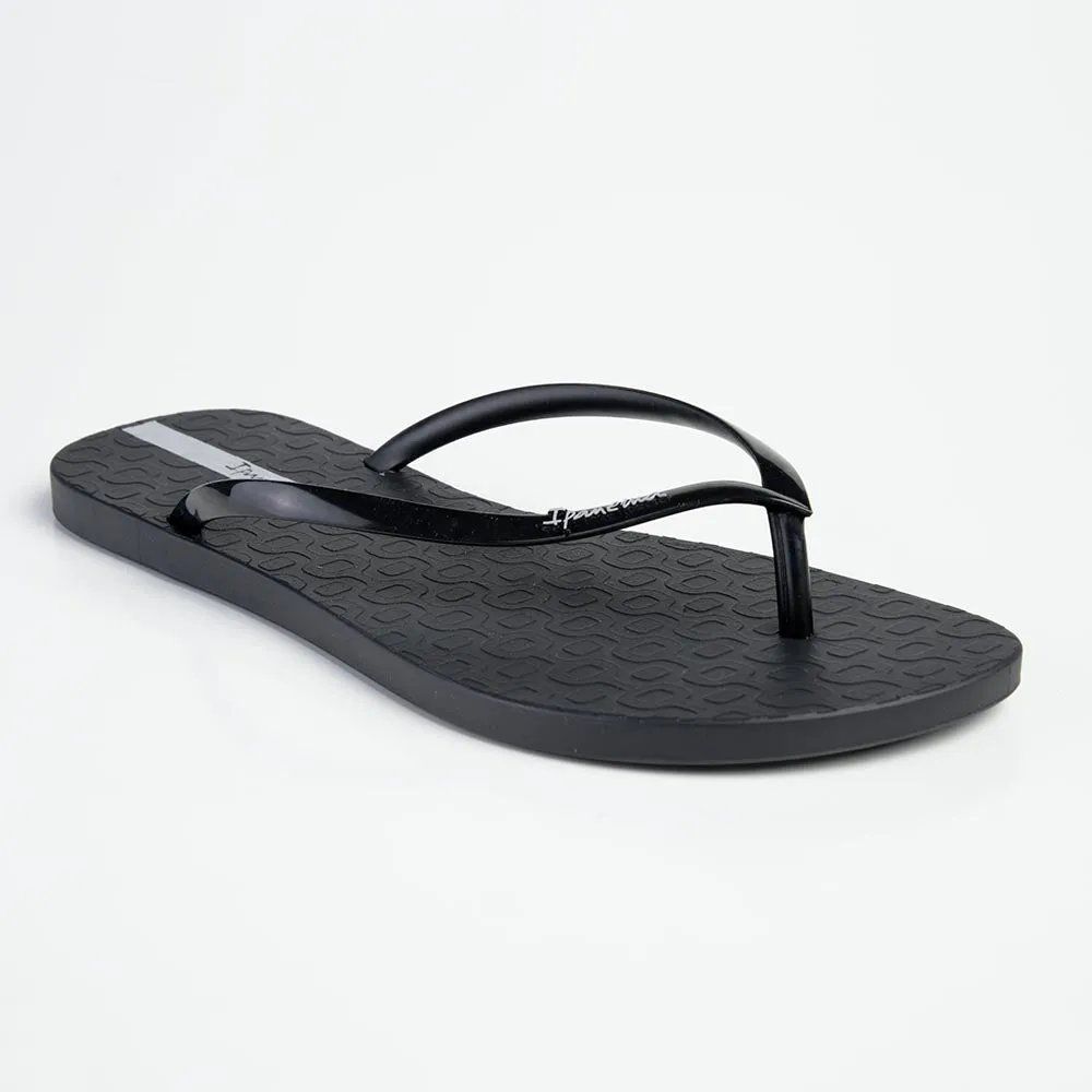 Ipanema Aba Slip On Thong Sandals - Black