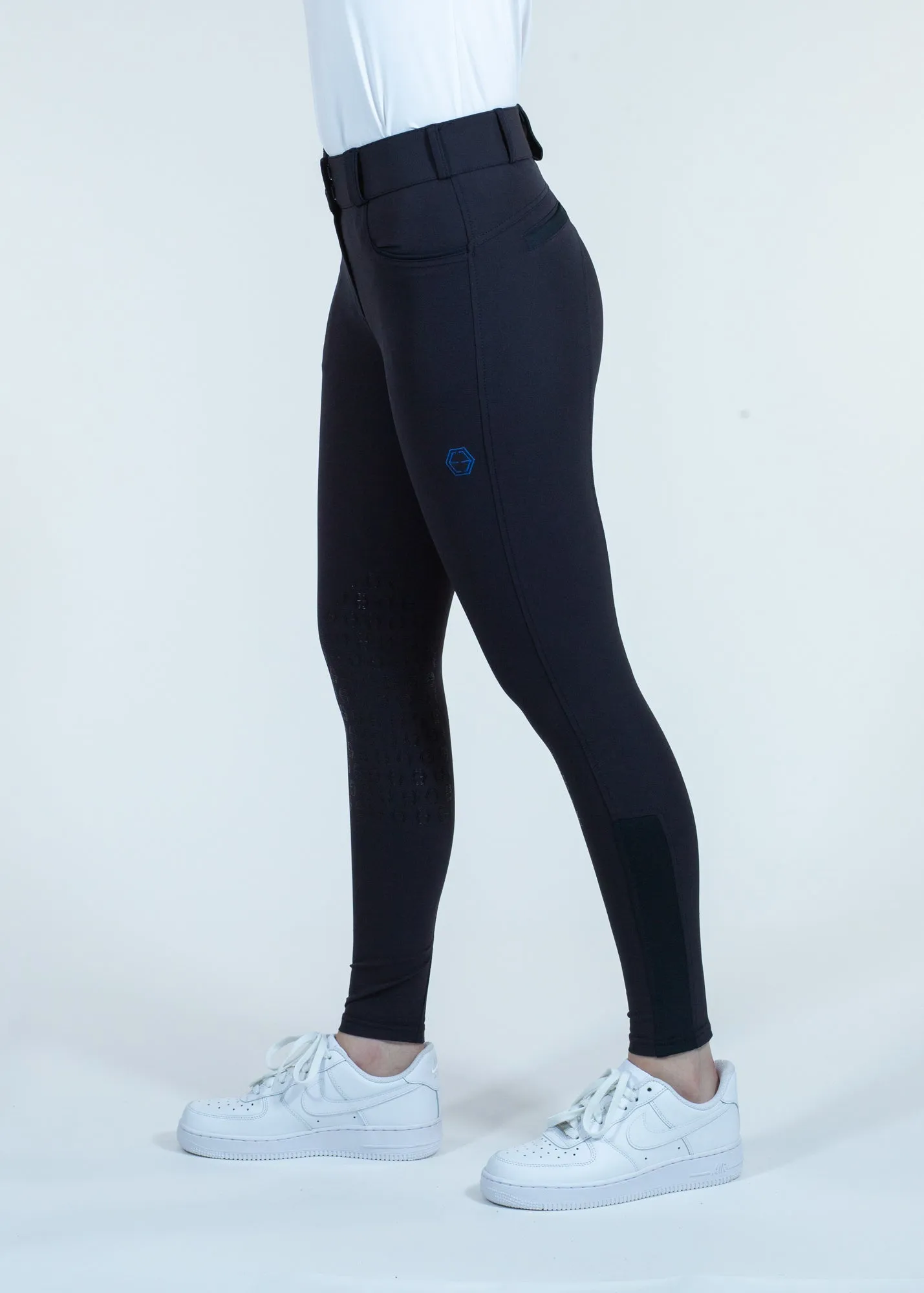 The Wren Breech in Navy