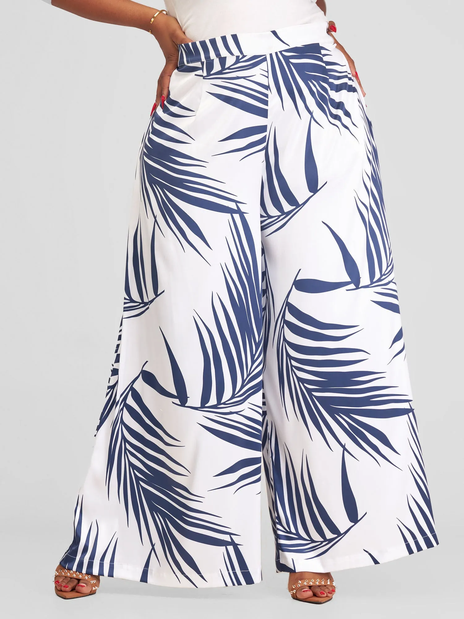 Vivo Alika High Waist Pants - White / Navy Blue Siri Print