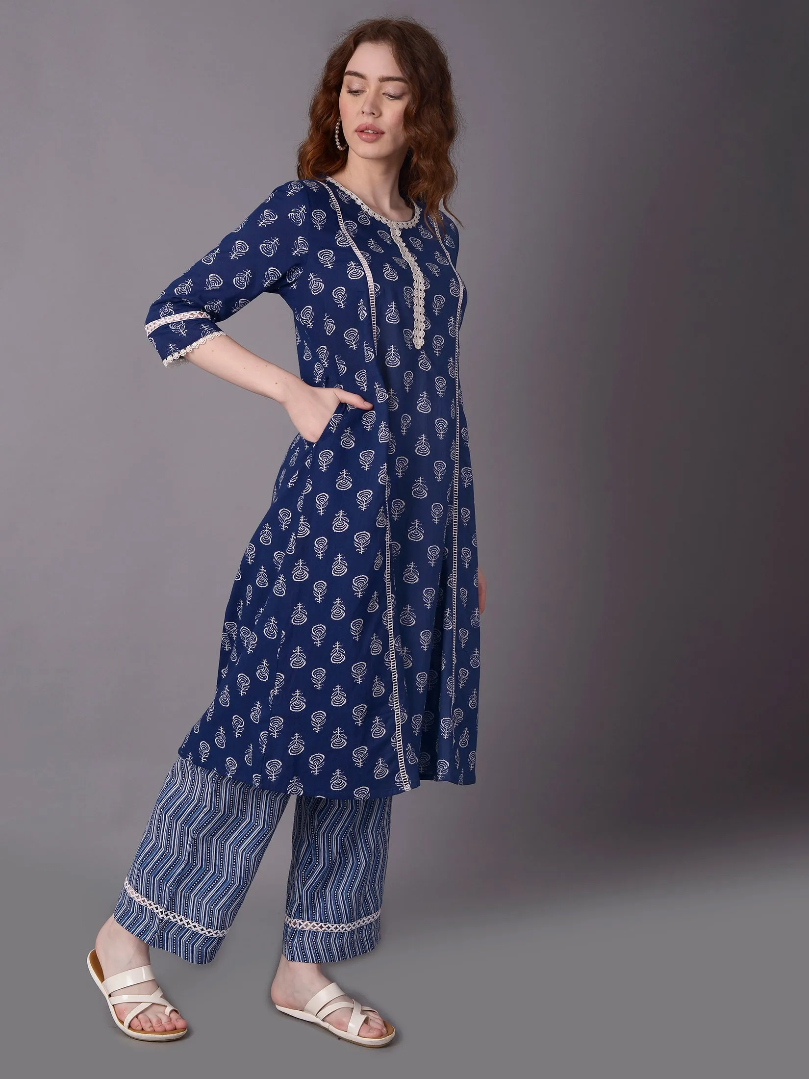 Women Blue A-line Printed Kurta With Comfort Pant